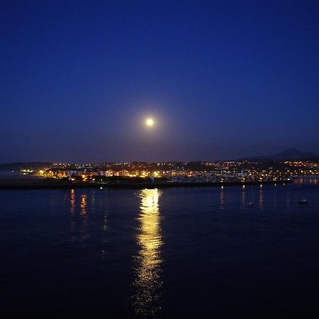 Txingudi By Basquelidays Apartamento Hondarribia Exterior foto